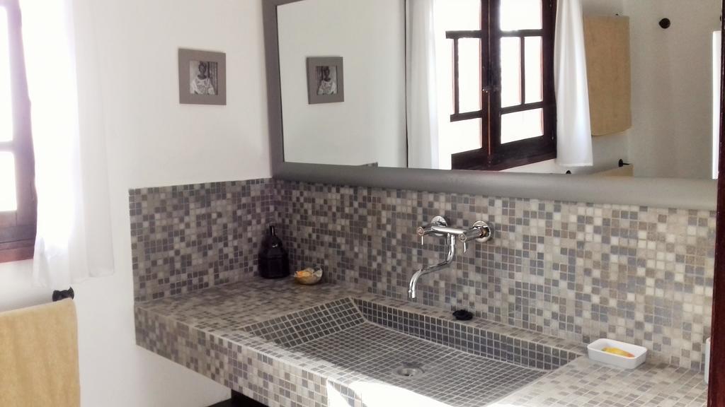 Maison D'Hotes Niokobokk Ndiebene Ngoại thất bức ảnh